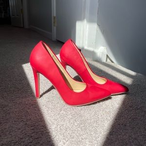 NWOT Red Stiletto Cindy Pumps Size 7.5